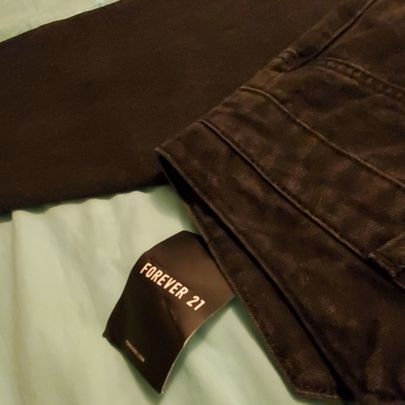 Jeans - Picture 3 of 5